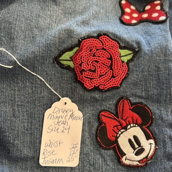 Disney Torrid Women’s Plus Size Blue Jeans with Minnie Mouse Patches EUC… - Picture 13 of 15